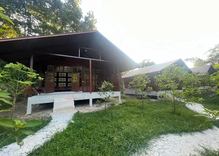 Phayam Valley Homestay